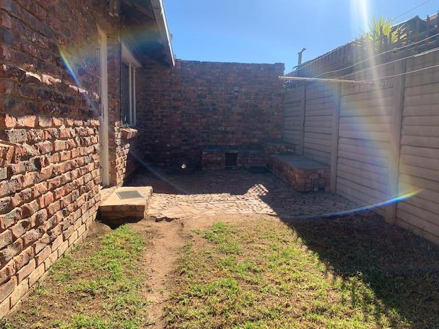 2 Bedroom Property for Sale in Fauna Free State